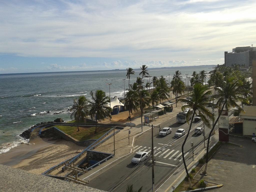 Apartamento Velozo Santos ซัลวาดอร์ ภายนอก รูปภาพ